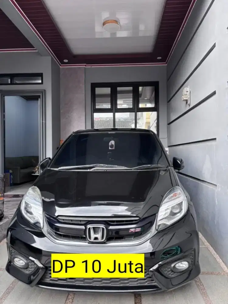 Honda Brio RS AT 2018 DP 10 Juta