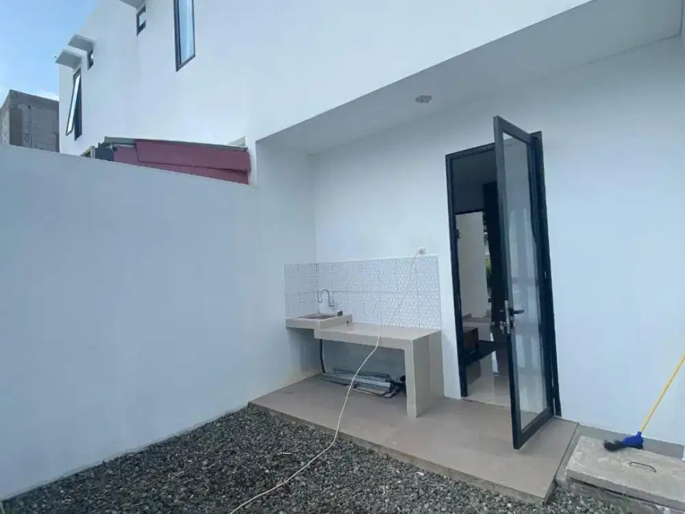 RUMAH CANTIK  600 JUTAAN 2 LANTAI DI GARDENIA RESIDENCE, PENGASINAN, SAWANGAN, DEPOK
