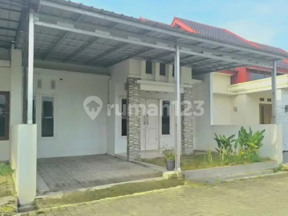 Rumah Seperti Baru dengan Lingkungan Nyaman
