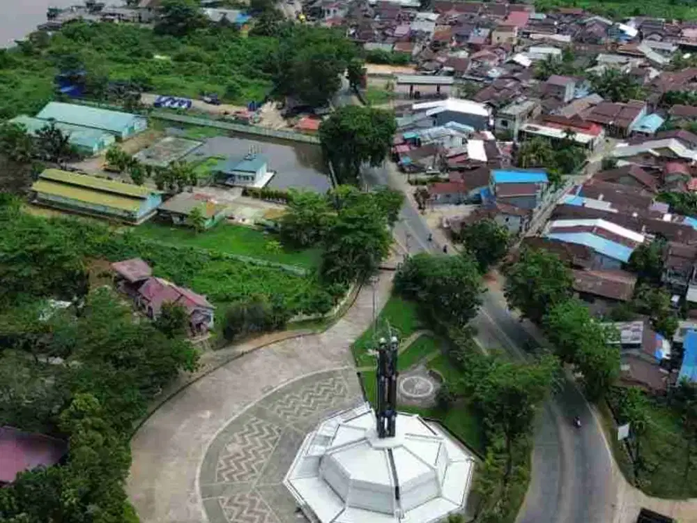 Tanah Jl.khatulistiwa Baru Layang