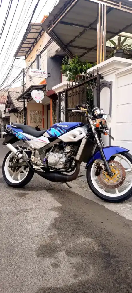 Kawasaki Ninja 2004
