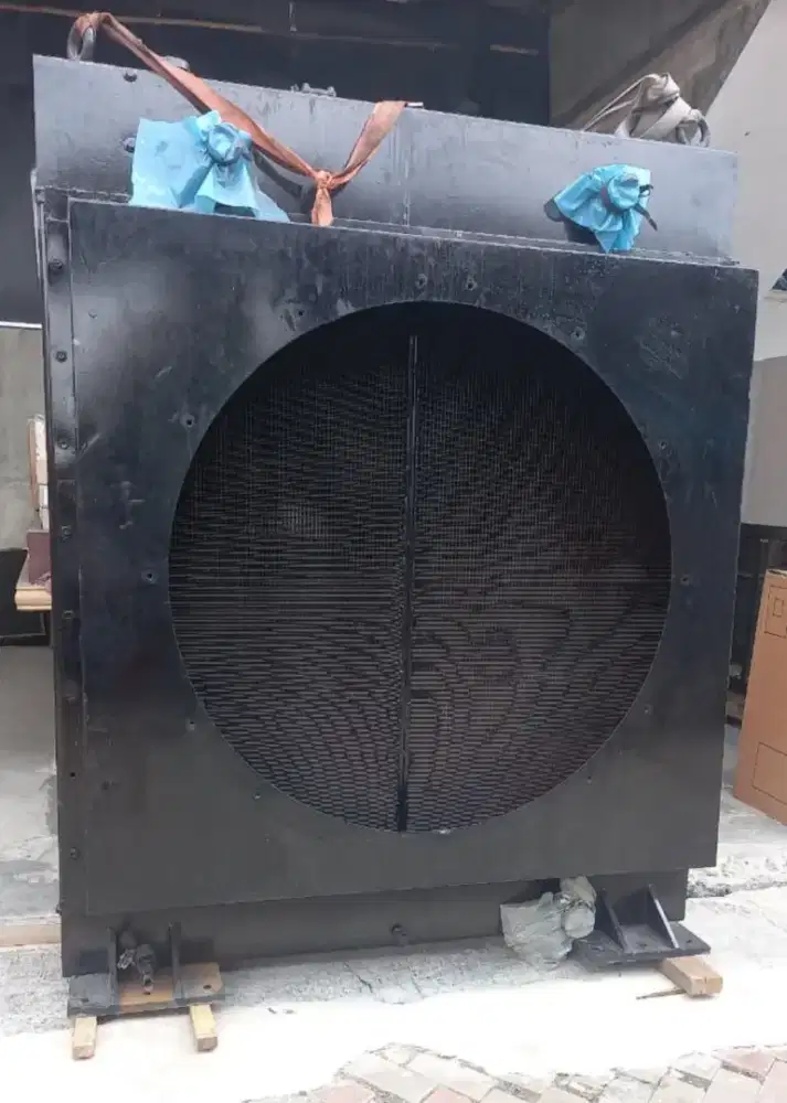 RADIATOR GENERATOR GENSET
