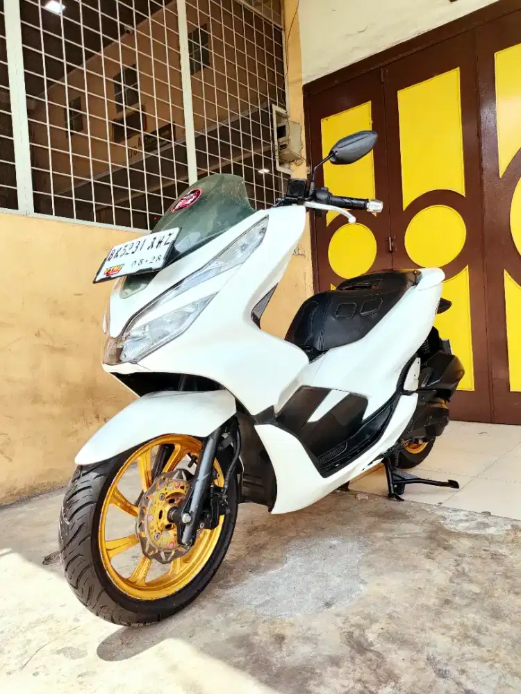 Honda PCX 150 / PCX 150 CBS ISS 2018 Keyless, White Premium Metalic,