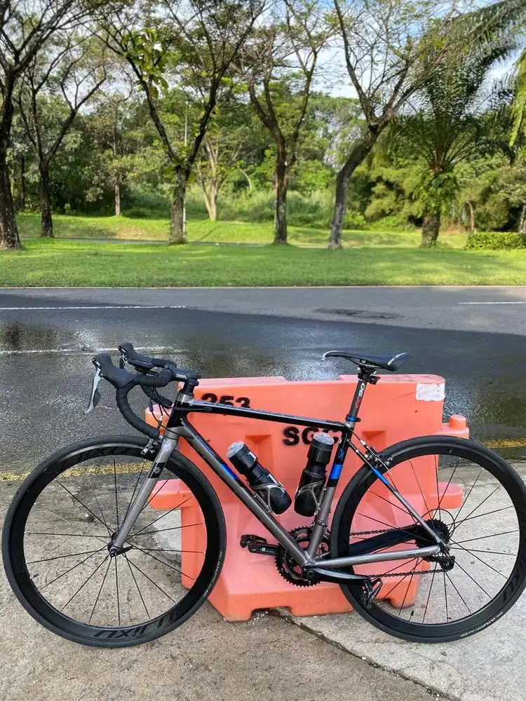 Sepada strattos s2 + wheelset rujixu