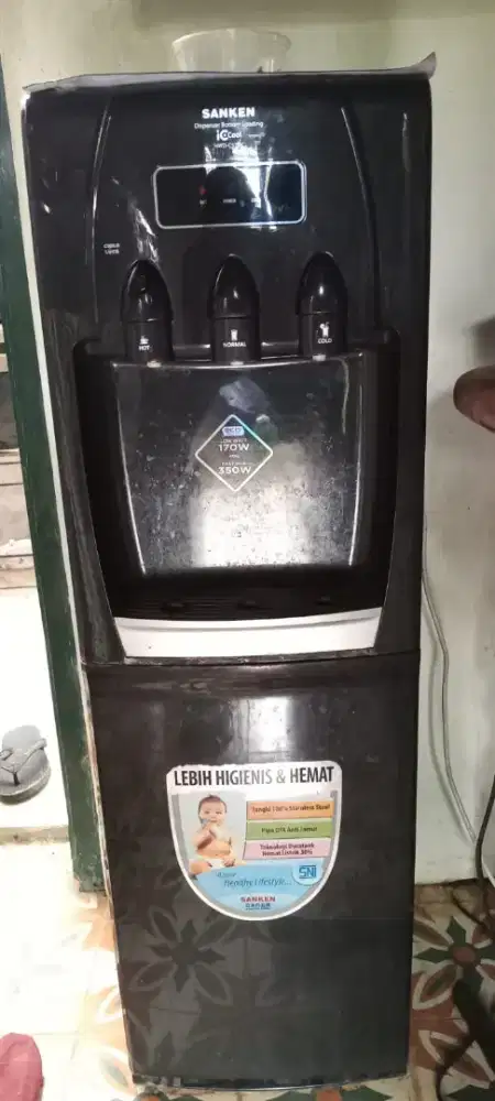 Dispenser like new