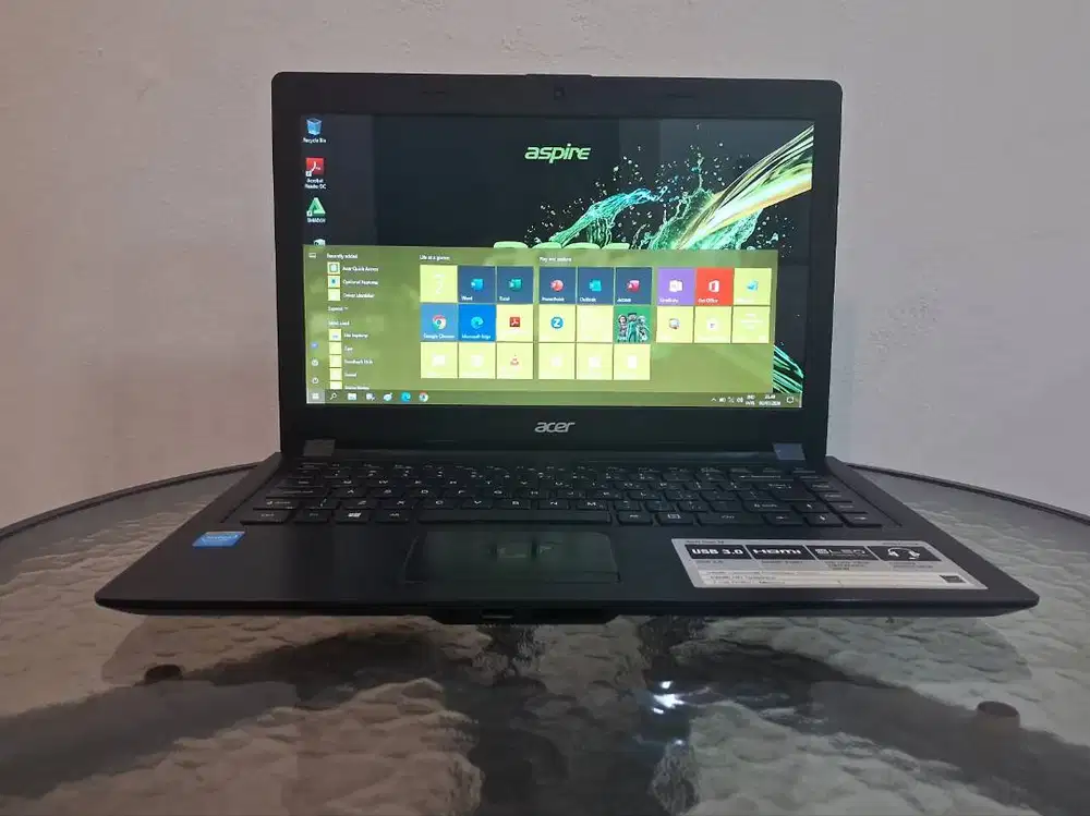 Laptop ACER 14 4GB (bisa UP) 500GB 14in Normal Mulus Garansi Toko