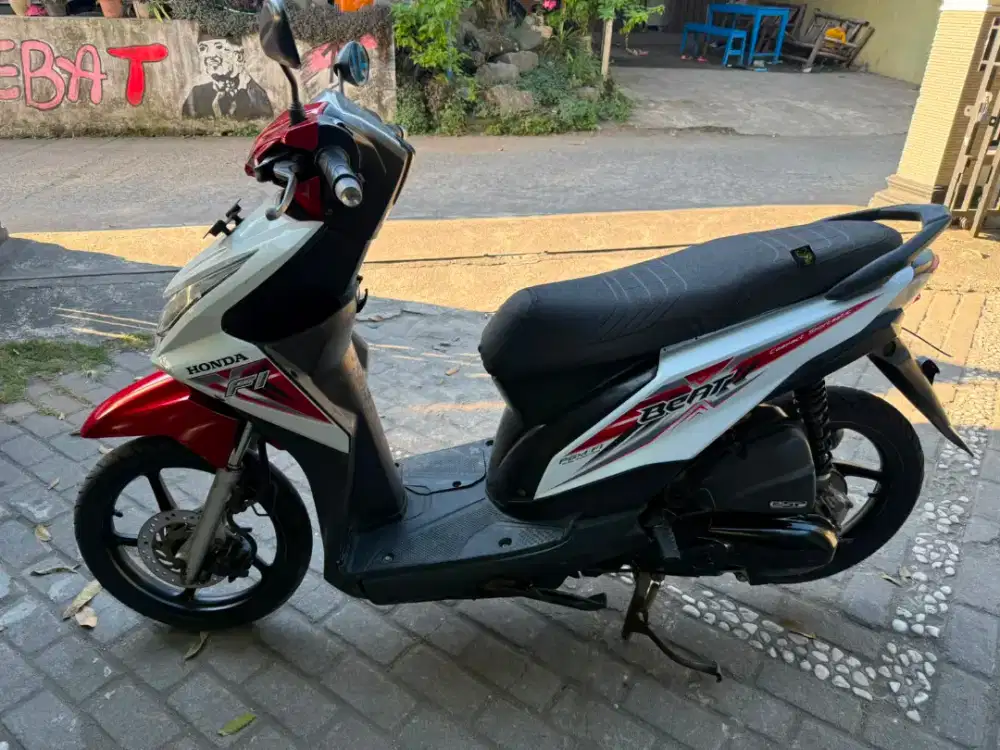 Beat esp stater halus THN 2016 plat B Jakarta