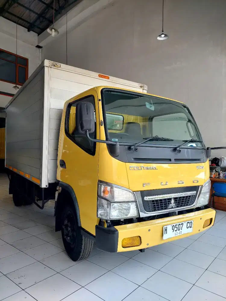 Mitsubishi Colt Diesel 6Ban Box