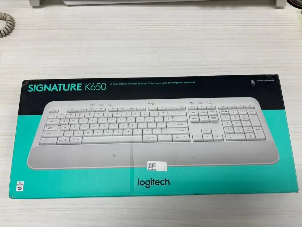 Keyboard Logitech Signature K650