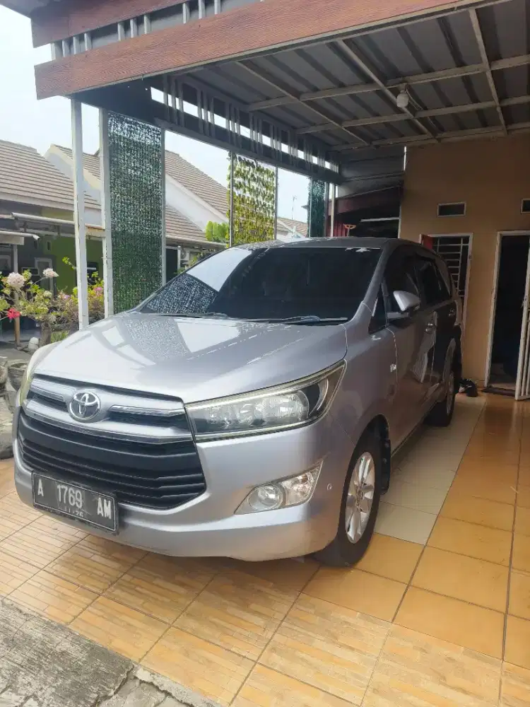 Toyota Kijang Innova V AT 2016