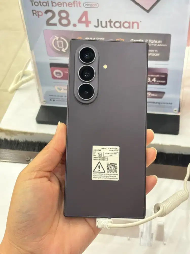 CICILAN GALAXY Z FOLD 8 ULTRA 12/256 Gb PROMO BUNGA 0%