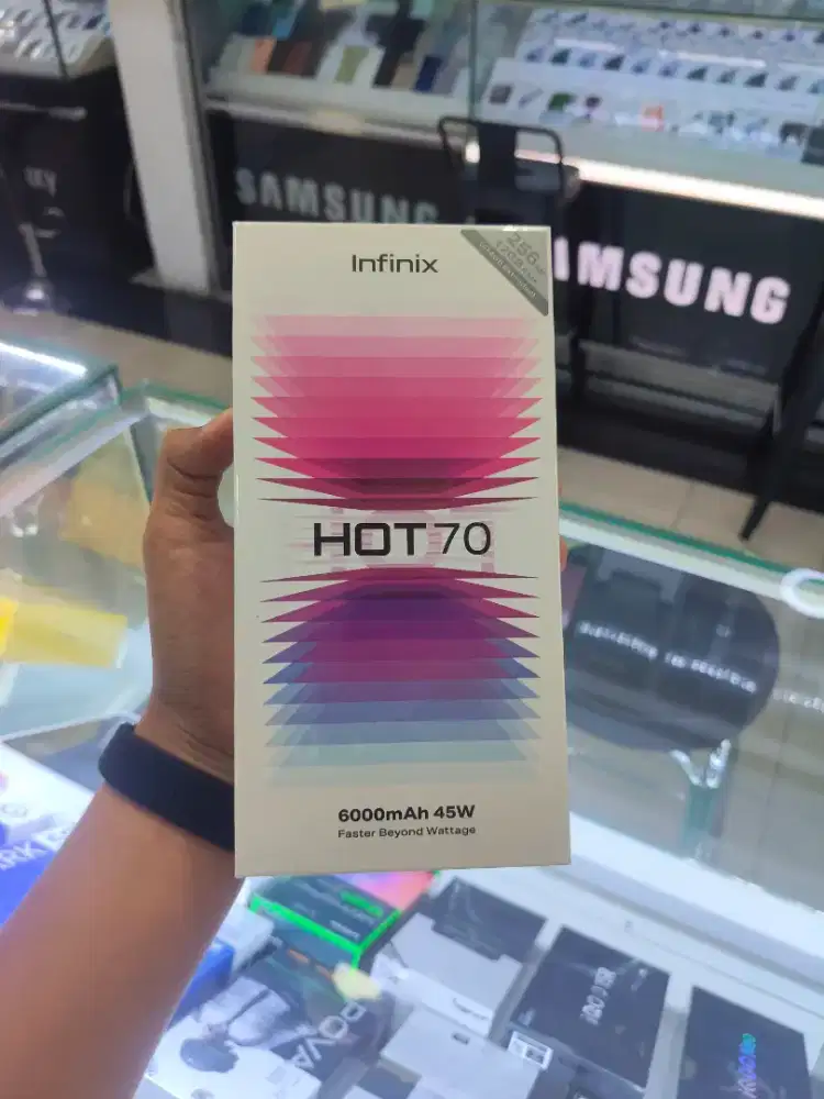 Infinix Hot 70 4/128 8/128 6/256 Baru