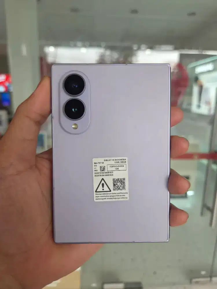 Pre Order Samsung Foldable 8 Series