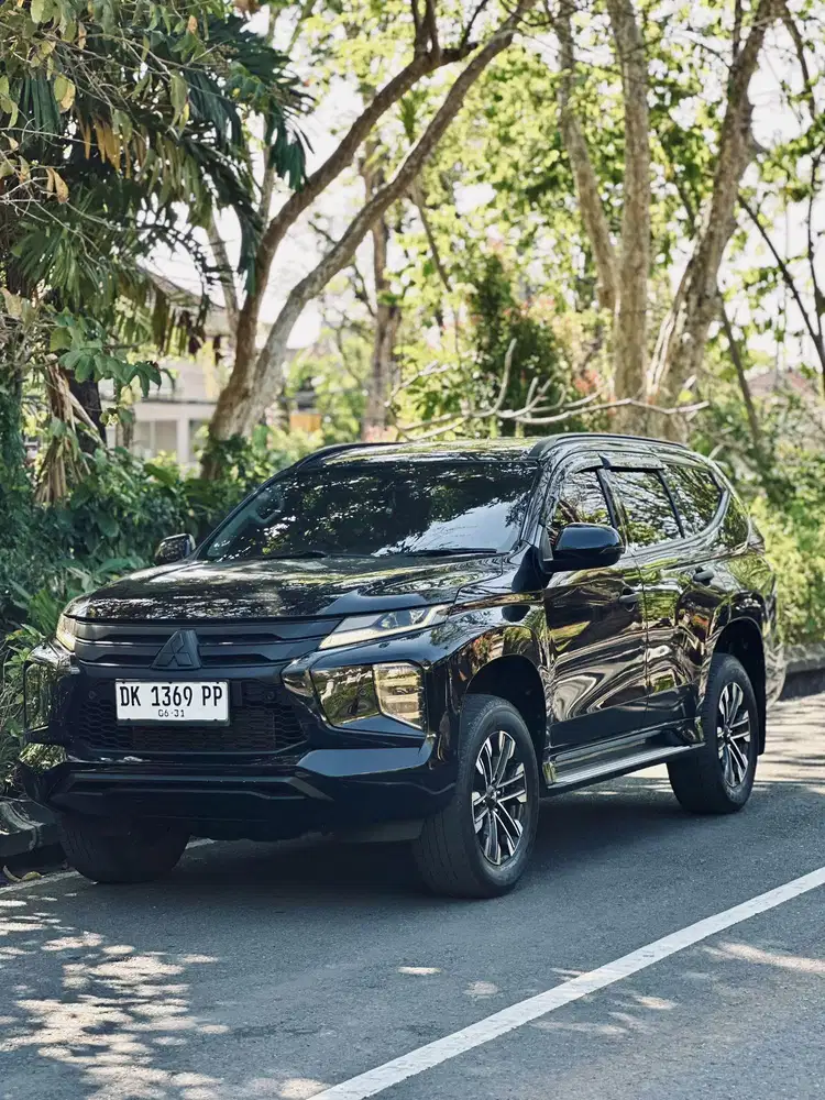 PAJERO SPORT DAKAR 4x2 AT DIESEL 2023 HITAM ASLI BALI