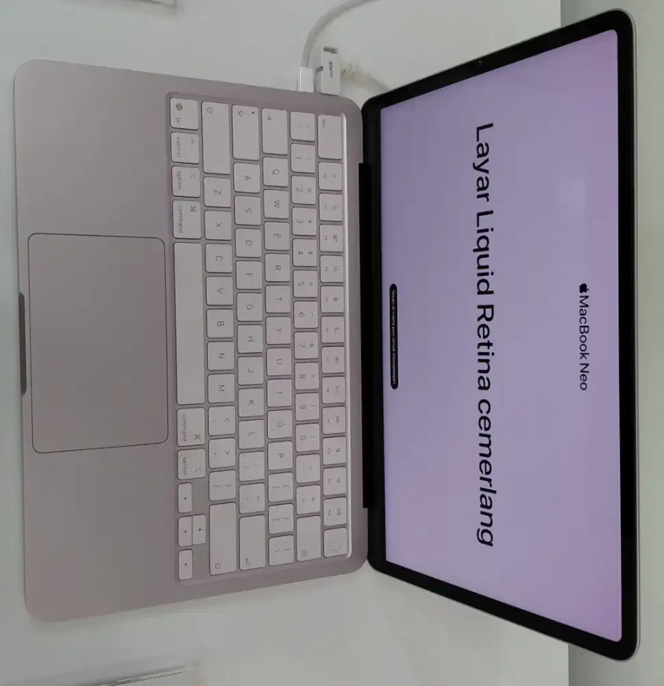 Macbook Neo 13 inci 8/512GB