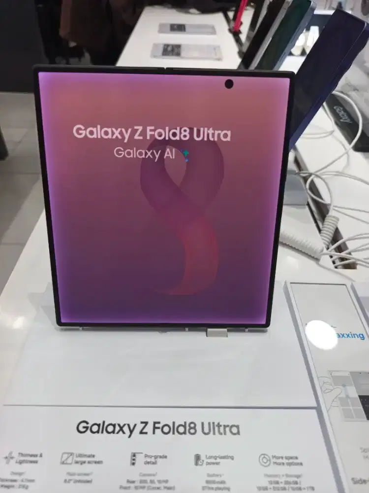 Pre order Samsung Galaxy Z Fold Ultra