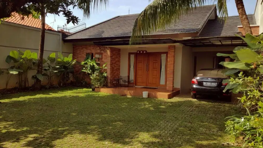 Dijual Rumah Asri Bernuansa Resort – LT 800 m² | LB 500 m²