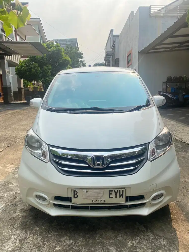 Honda FREED E 1.5 PSD Double Blower