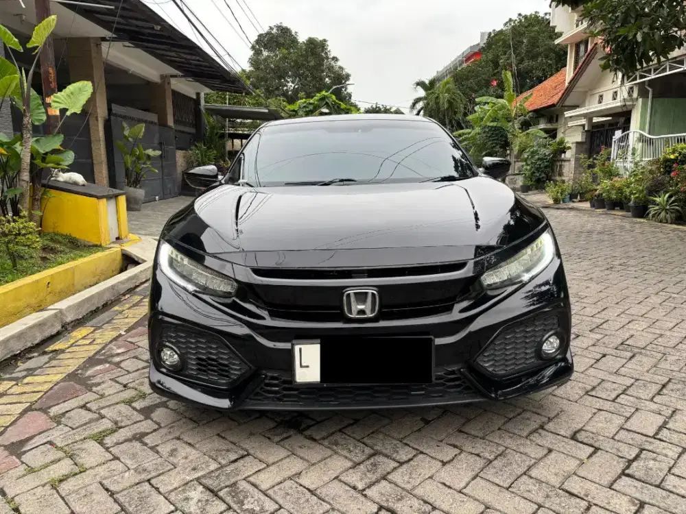 Honda Civic Hb 2017 matic km 65rb