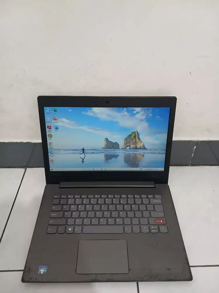 LAPTOP LENOVO IDEAPAD 330