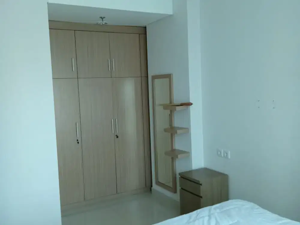 Apartemen Capitol Park Salemba 2BR Full Furnished SHM Dekat RSCM & UI
