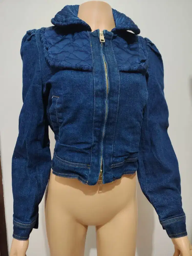 Jaket branded wanita FENDI
