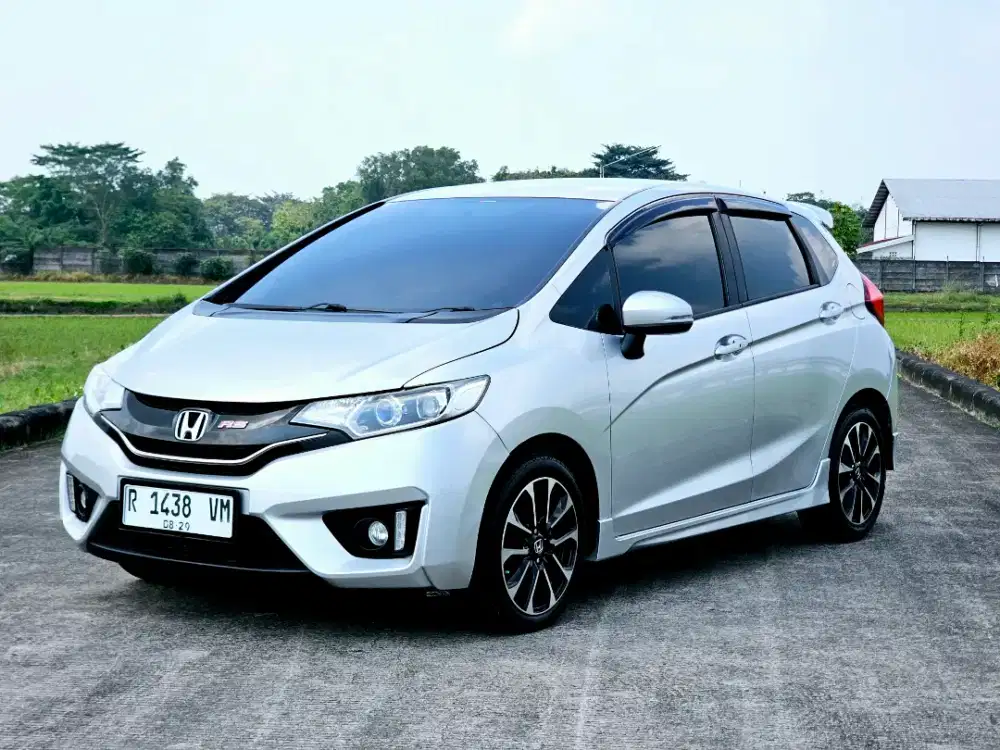 Honda JAZZ RS matik 2015