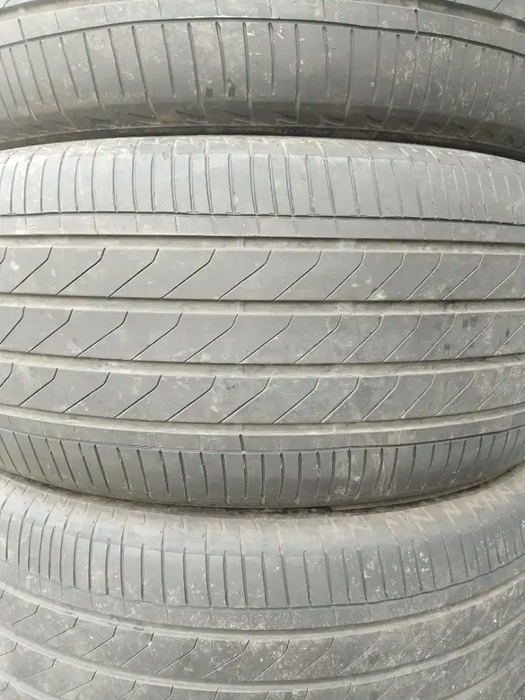 Jual ban 235/50 r18