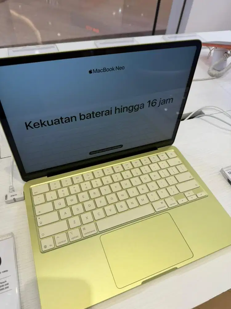 Macbook Neo dan air