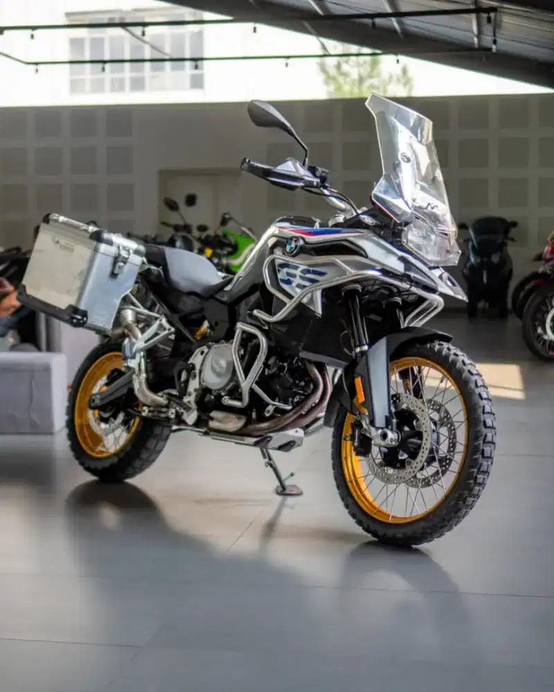 BMW F 850 HS Light White 2018