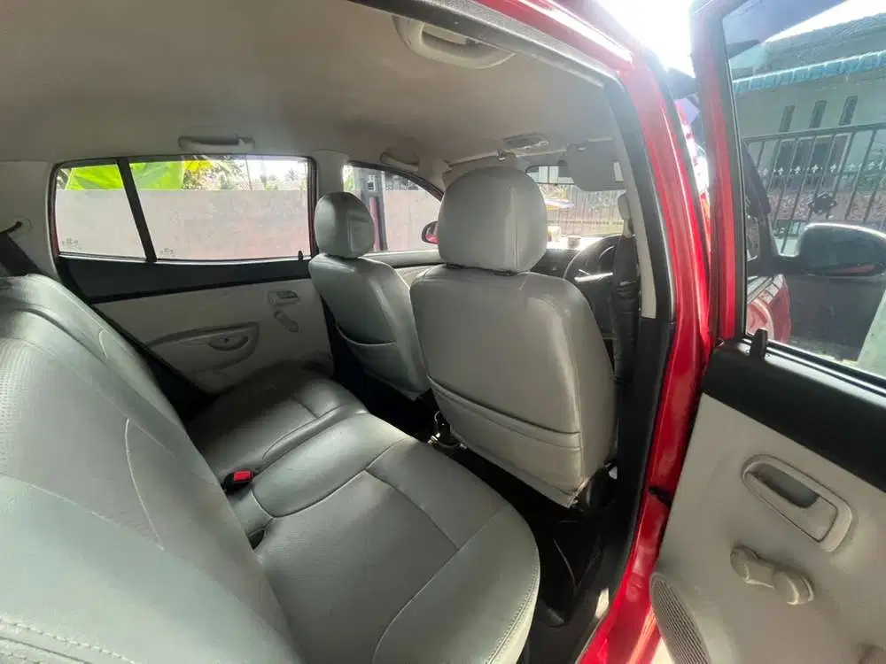 Kia Picanto 2010 Bensin