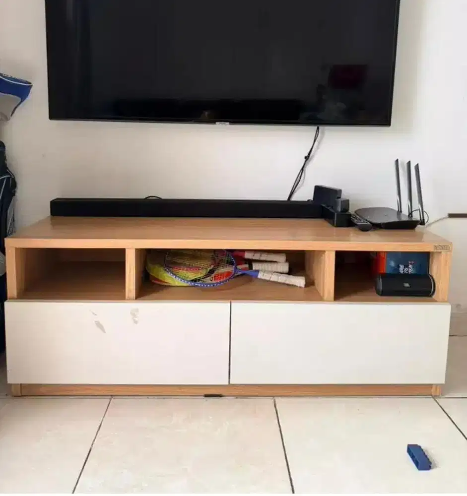 Rak TV informa seperti baru