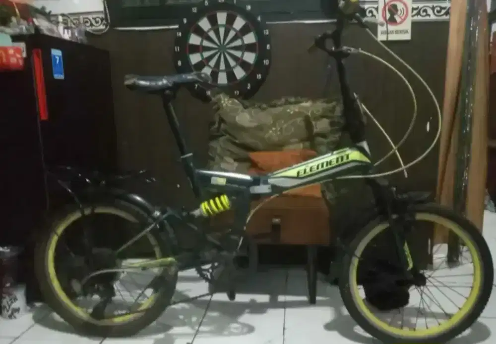 Sepeda Lipat Element