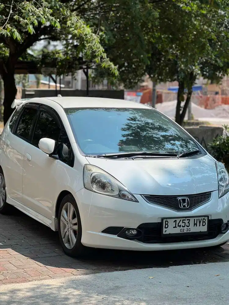 Honda Jazz 2010 Bensin