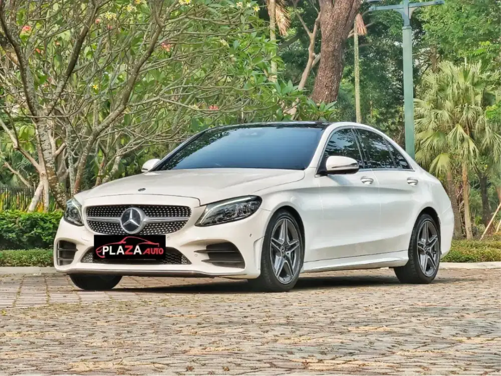 Mercedes Benz C300 2019
AMG 2.0 Automatic HARGA TERMURAH BERGARANSI