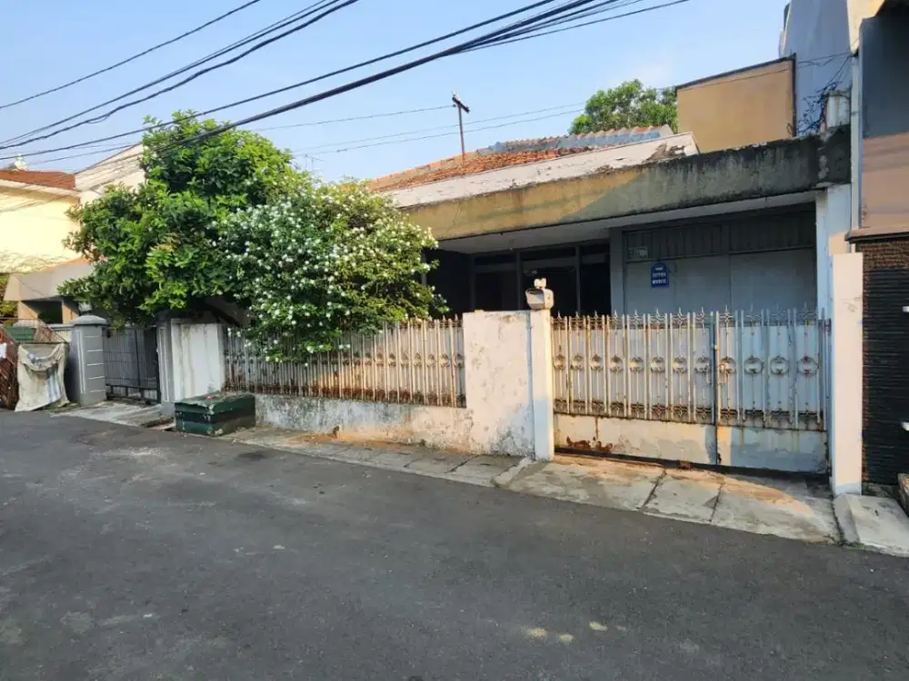 DIJUAL RUMAH DI JL CAKALANG 2 RAWAMANGUN JAKARTA TIMUR