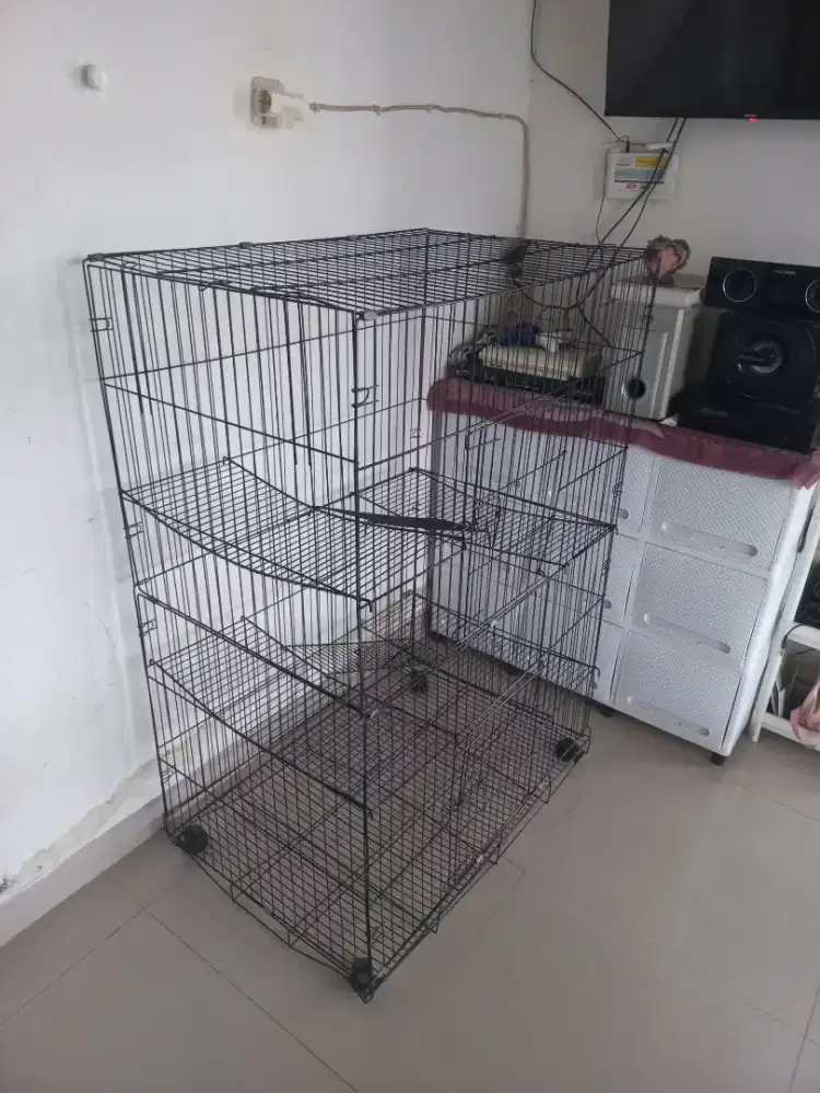 Kandang kucing besi 3 lantai ukuran besar