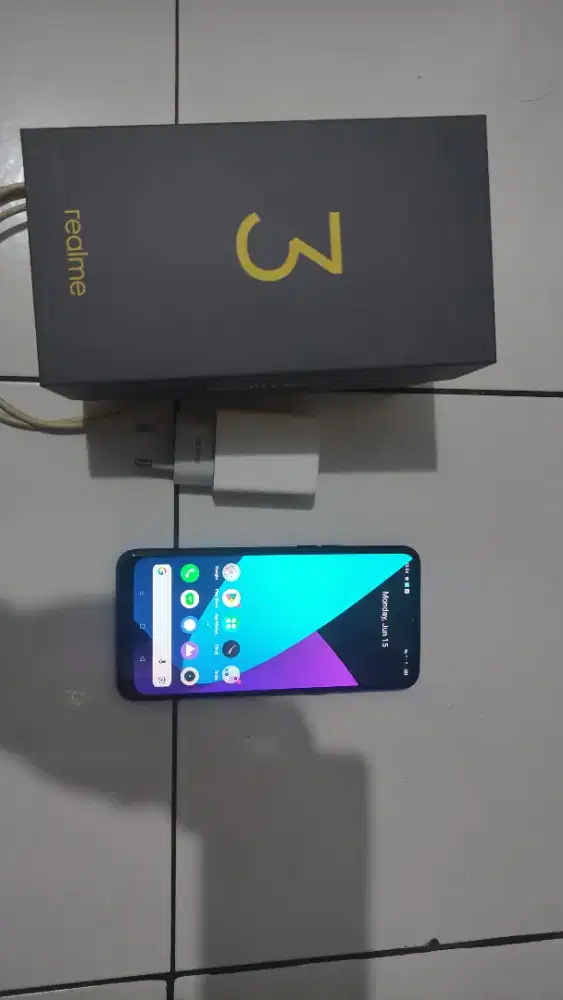 Realme 3 3/32 bekas