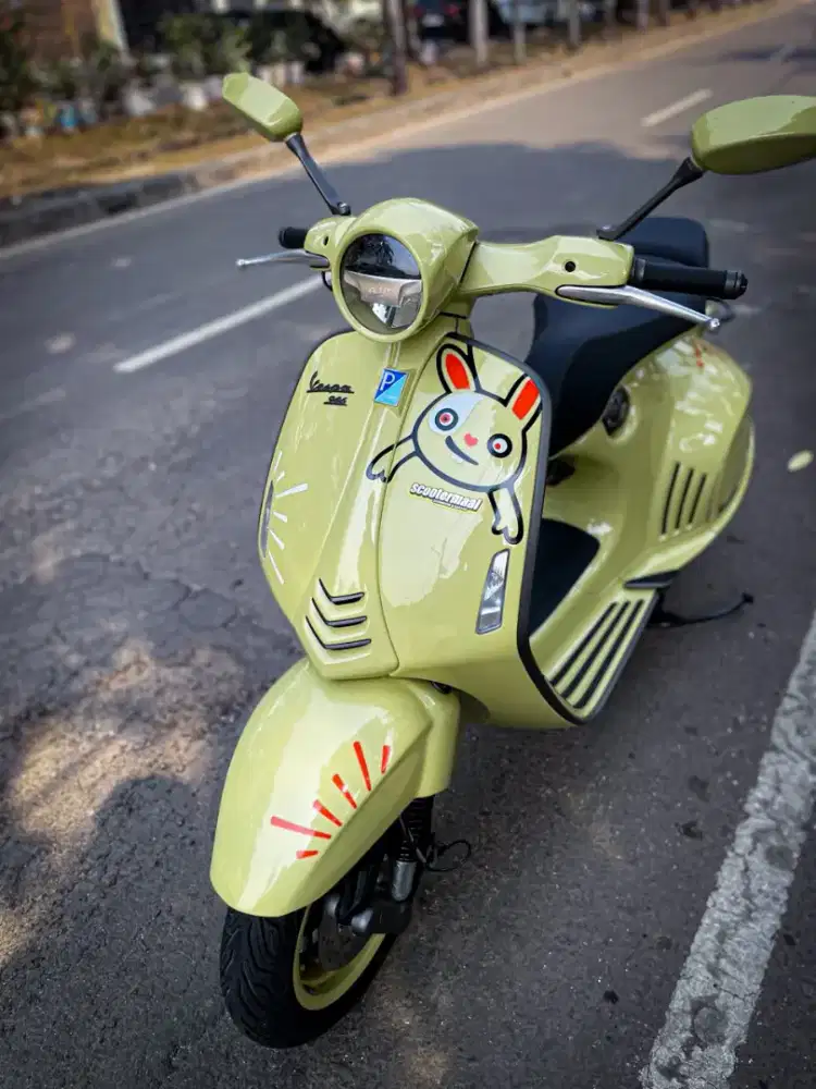 VESPA 946 LIMITED EDITION BUNNY 2023 - TERMURAH SEINDONESIA