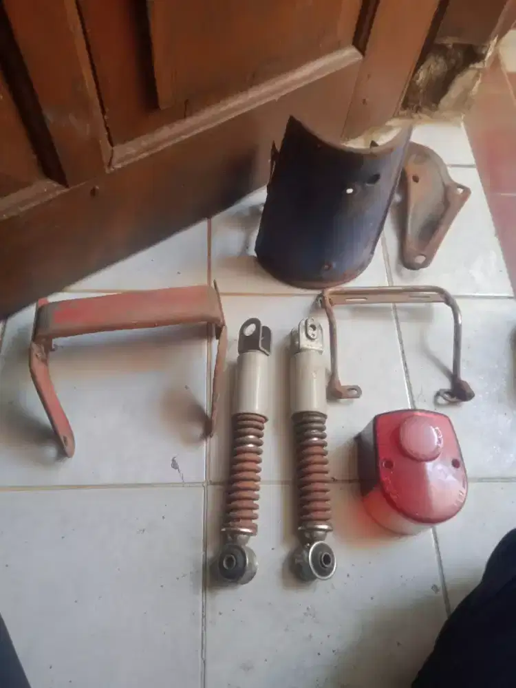 Honda C50/C70 Aksesoris/part jadul