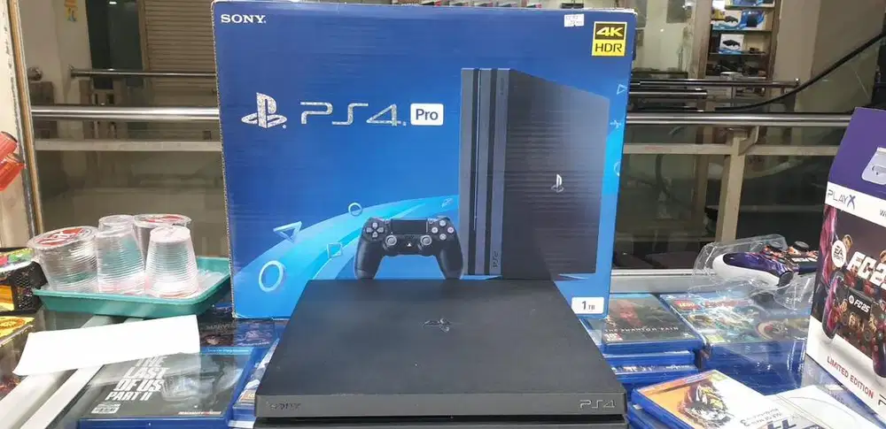 Ps4 pro 1 tb,full game