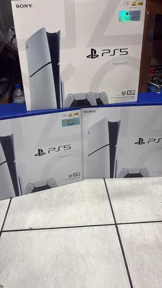 Ps5 slim disc,hdd 1 tb