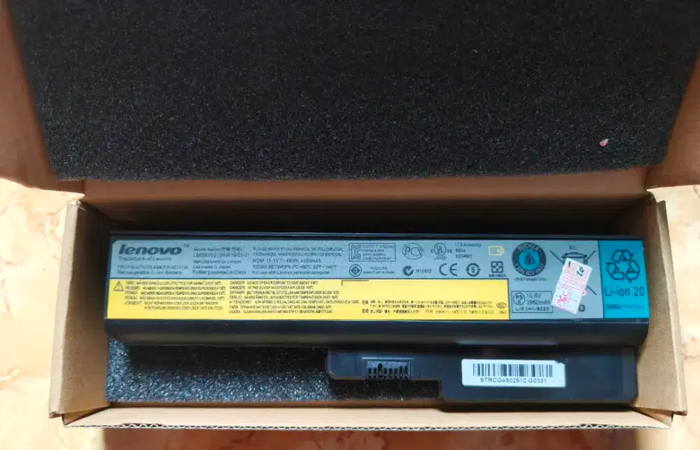 Baterai Laptop Lenovo Z360