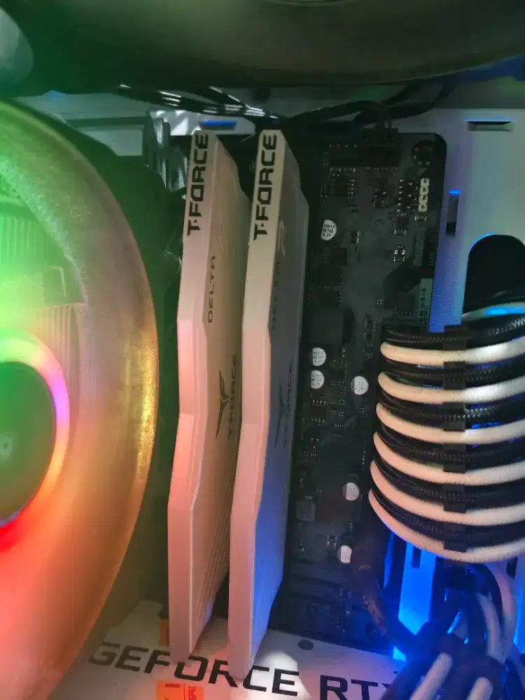Ram stick Dekat T Force 1x8gb