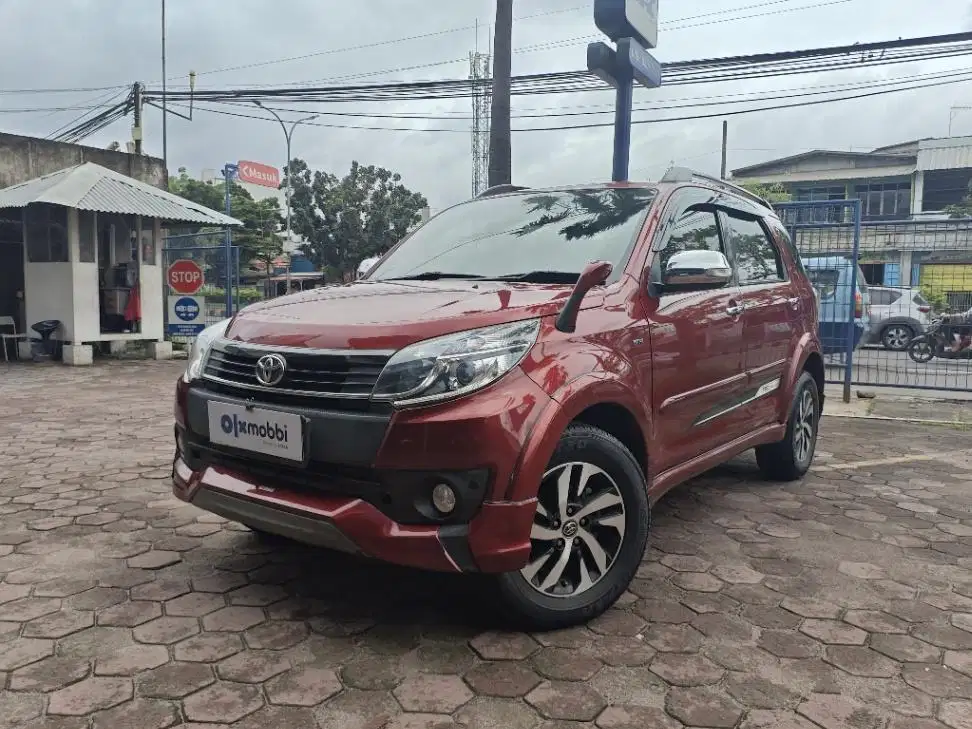 DP MURAH Toyota Rush 1.5 TRD Sportivo Bensin-AT 2015 Merah CBMMB