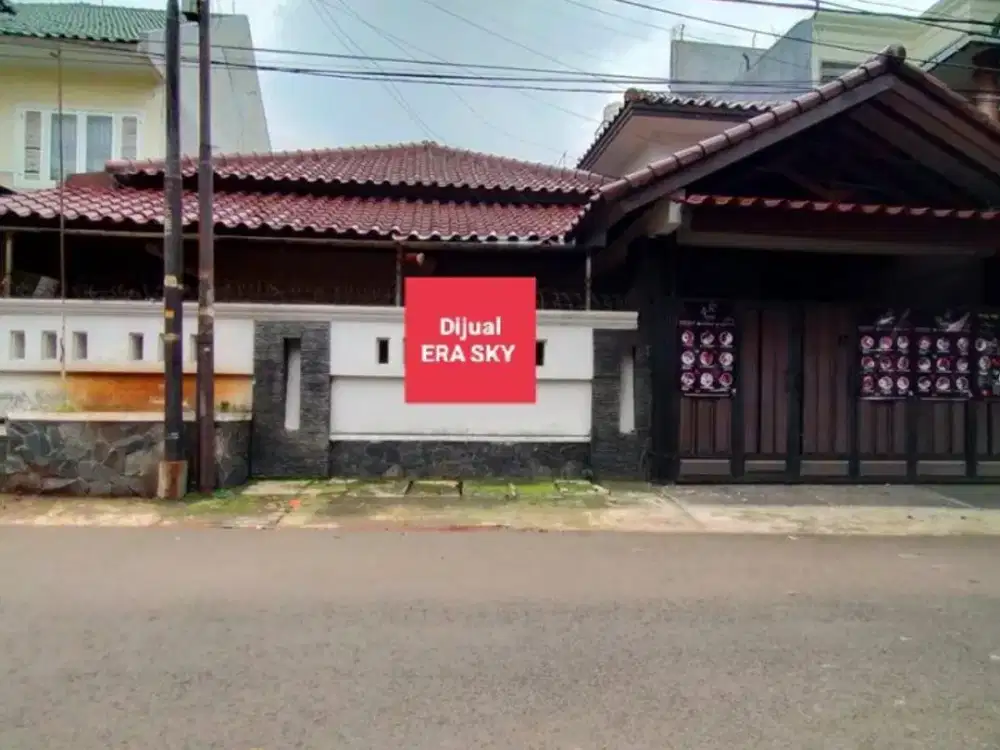 Dijual Rumah Siap Huni di Jalan Utama Tebet Barat