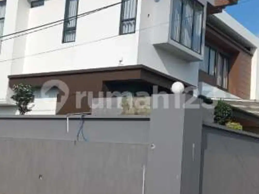 Rumah Mewah Siap Huni