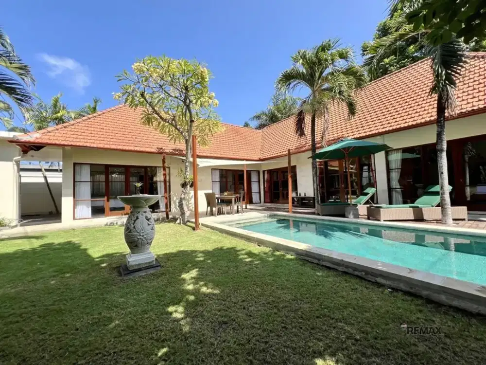 Villa Eksklusif 3 Kamar Tidur Disewakan di Sanur, Dekat Pantai