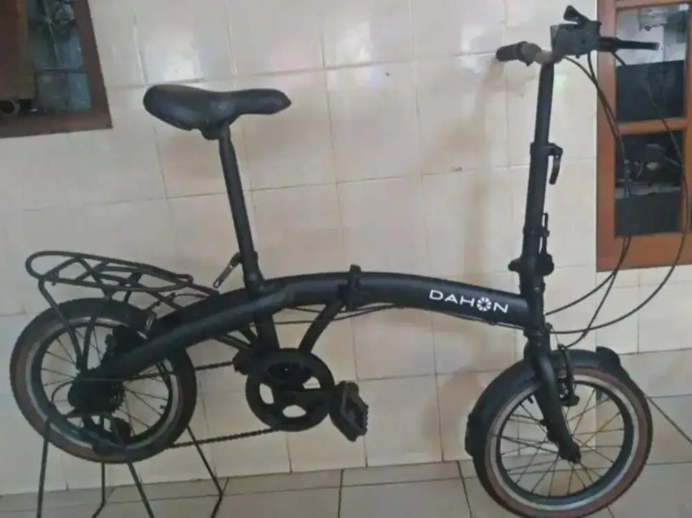 Sepeda Lipat Dahon Uk16
