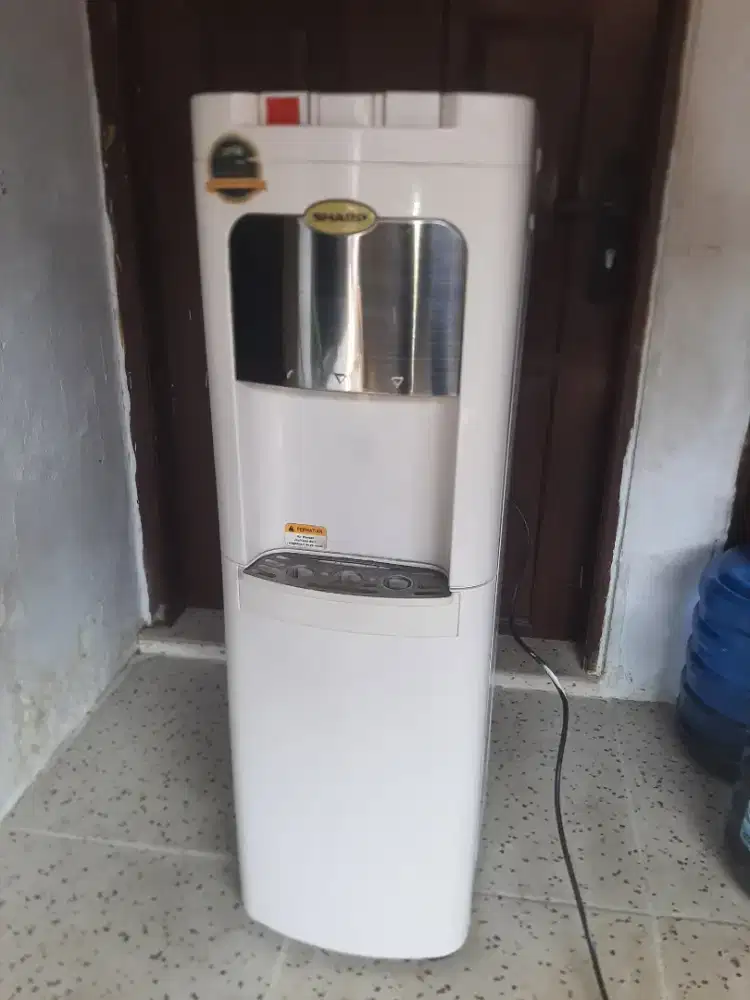 Sharp Dispenser air galon